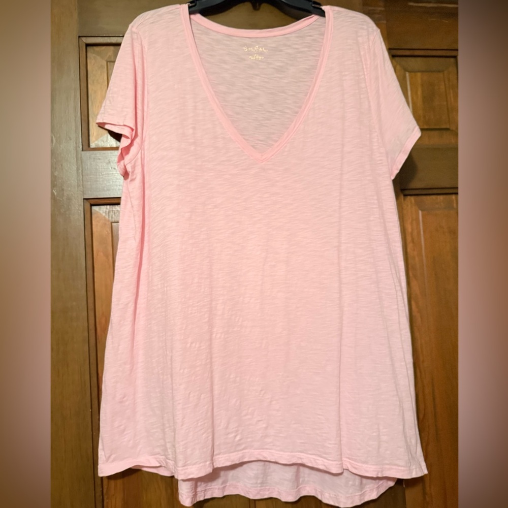 Lilly Pulitzer Light Pink V-Neck Tee